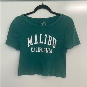 Social culture, large, green Malibu 100% cotton crop shirt